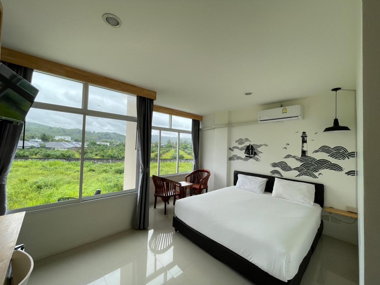 Dwell Phuket Airport Hotel At Naiyang Nai Yang Exterior photo