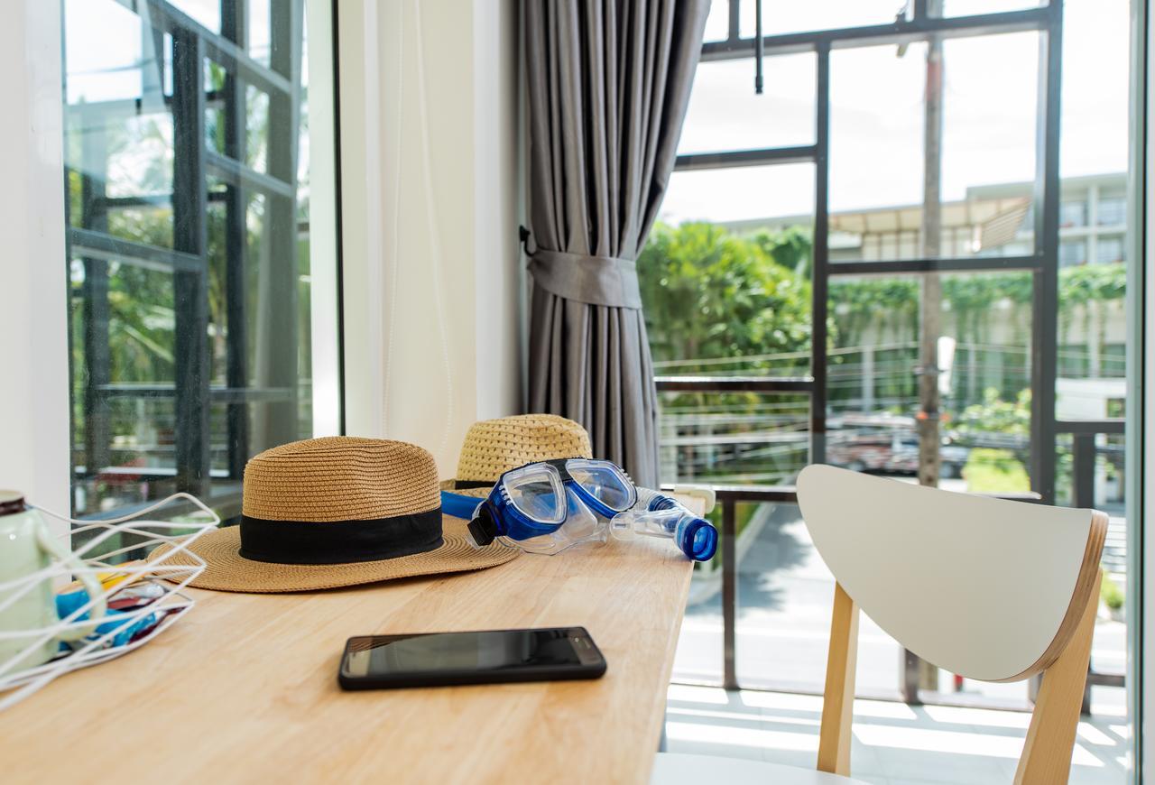 Dwell Phuket Airport Hotel At Naiyang Nai Yang Exterior photo